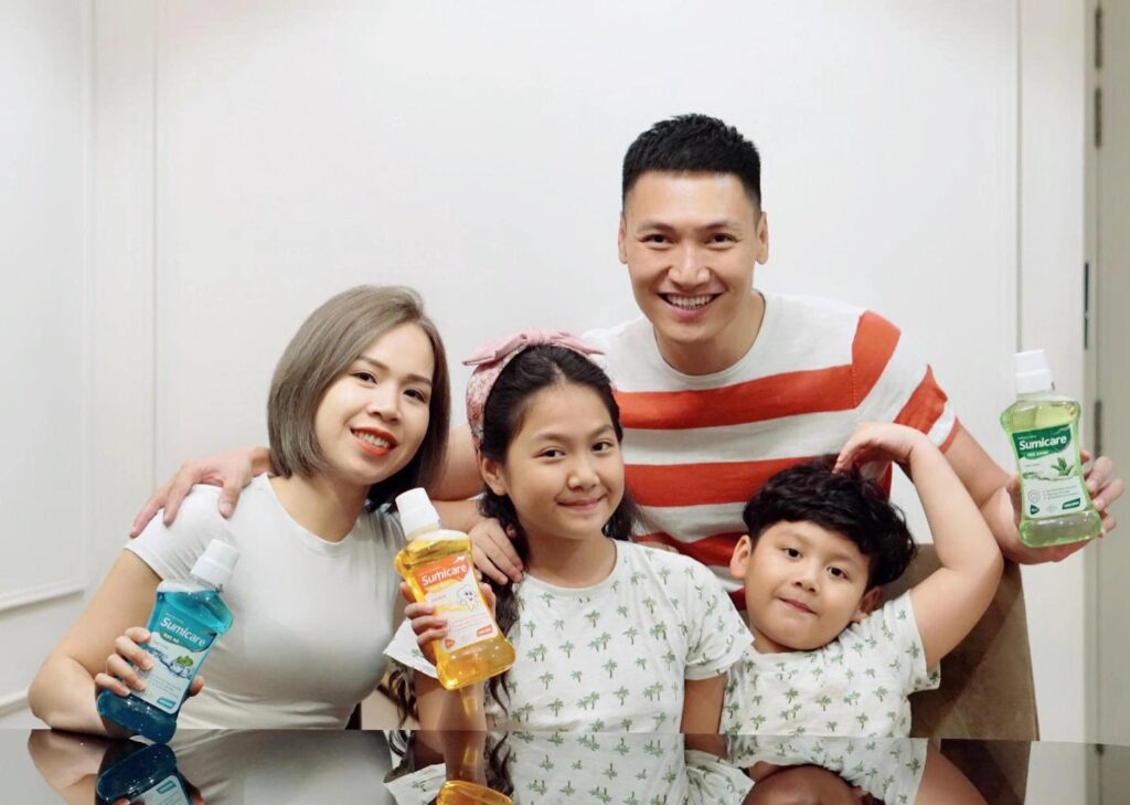 Gia đình nhỏ của nam diễn viên Việt Nam – Mạnh Trường